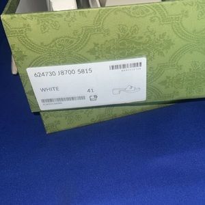 White gucci sandals size 10 slim fit. Wore once.